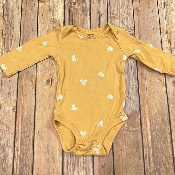 6 Month Girls Carters Onesies Bundle - Picture 10 of 11